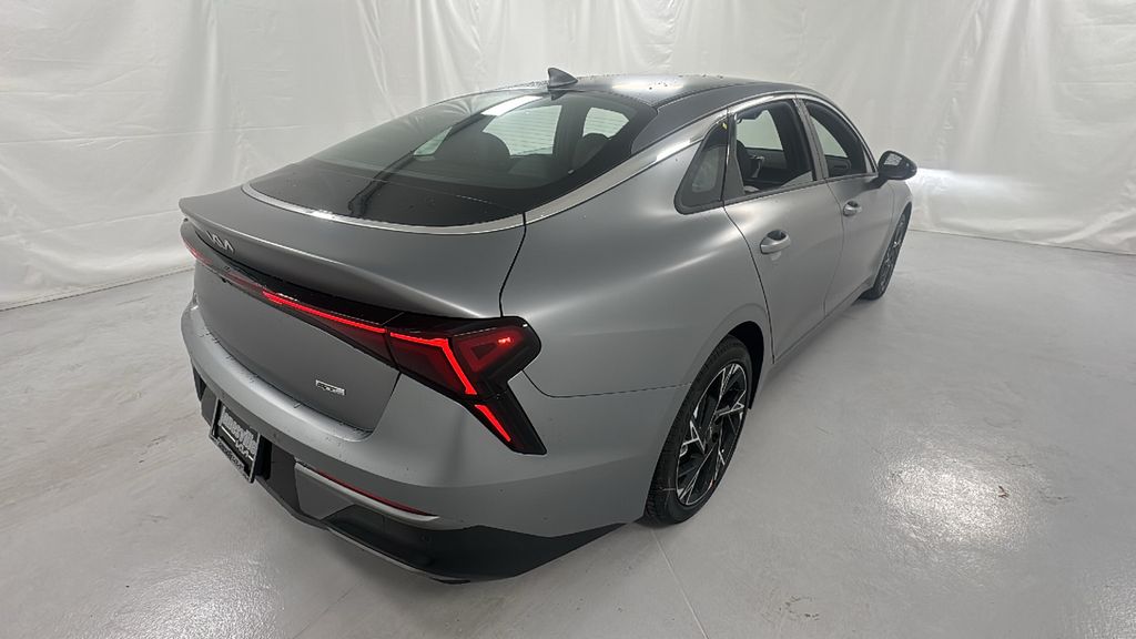 2026 Kia K5 GT-Line photo 3