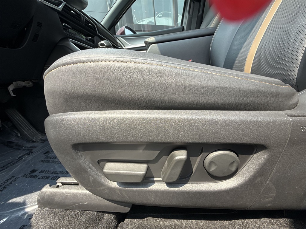 2024 Mazda CX-90 Plug-in Hybrid Premium Plus photo 11