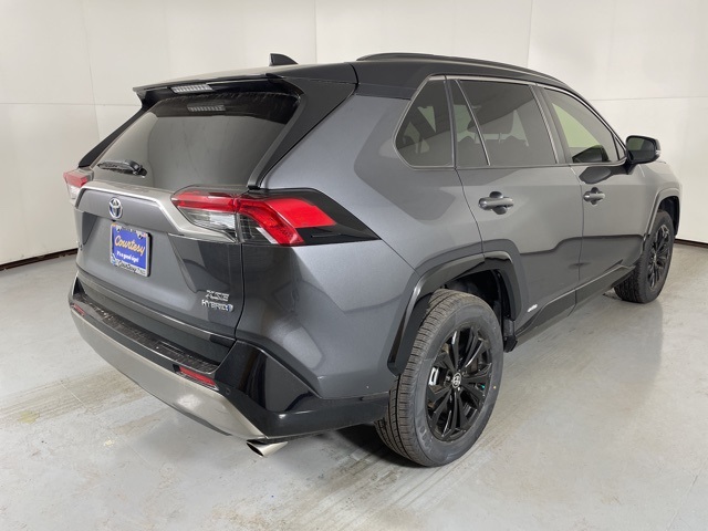 2023 Toyota RAV4 Hybrid XSE photo 6