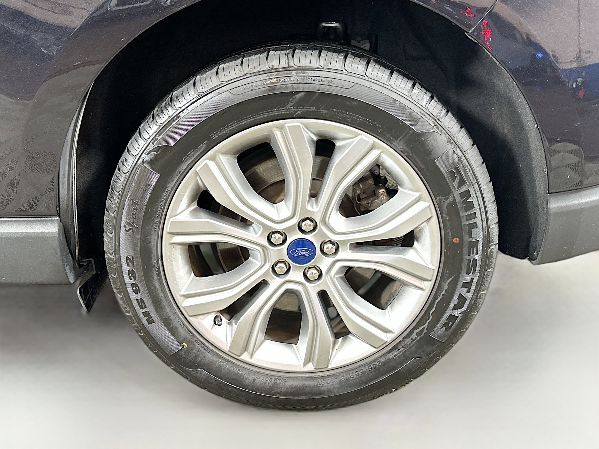 2022 Ford Edge Titanium photo 28