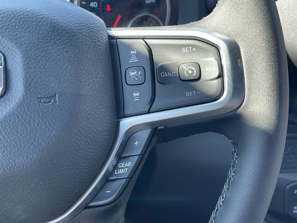 2026 Ram 2500 Big Horn photo 30