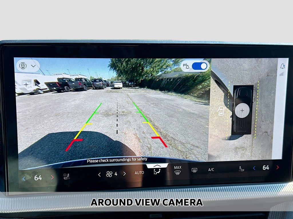 2025 Ford Explorer ST-Line photo 3