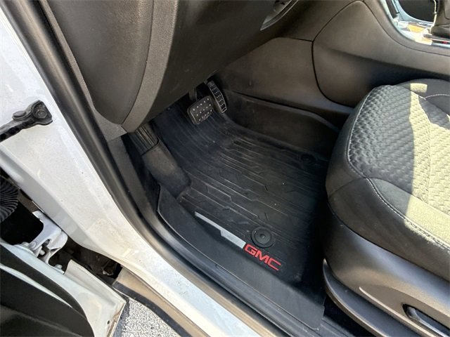 2019 Gmc Acadia SLE photo 22