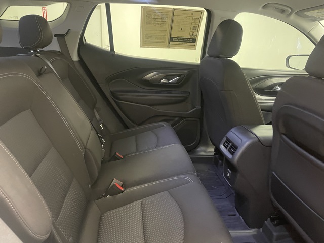 2022 Gmc Terrain SLE photo 19