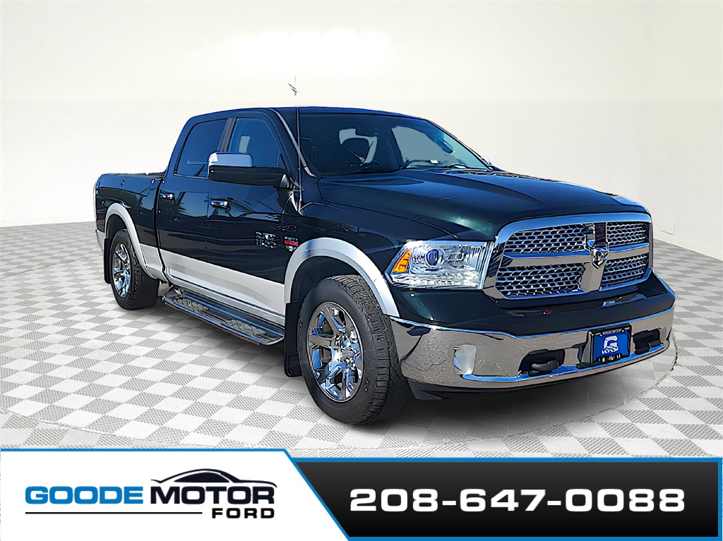 2015 RAM Ram 1500 Pickup Laramie's photo