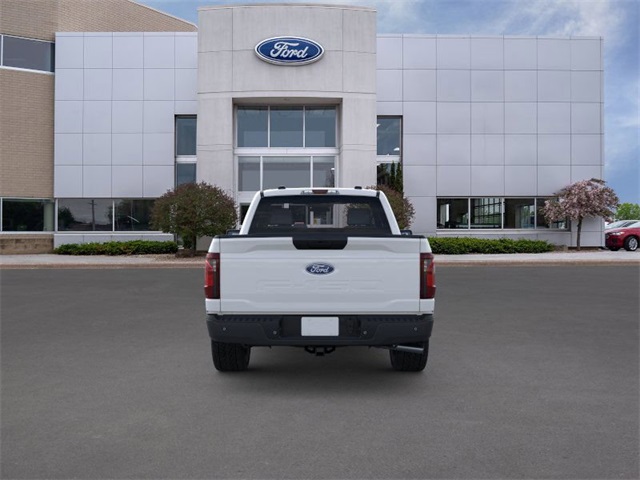 2025 Ford F-150 XL photo 3