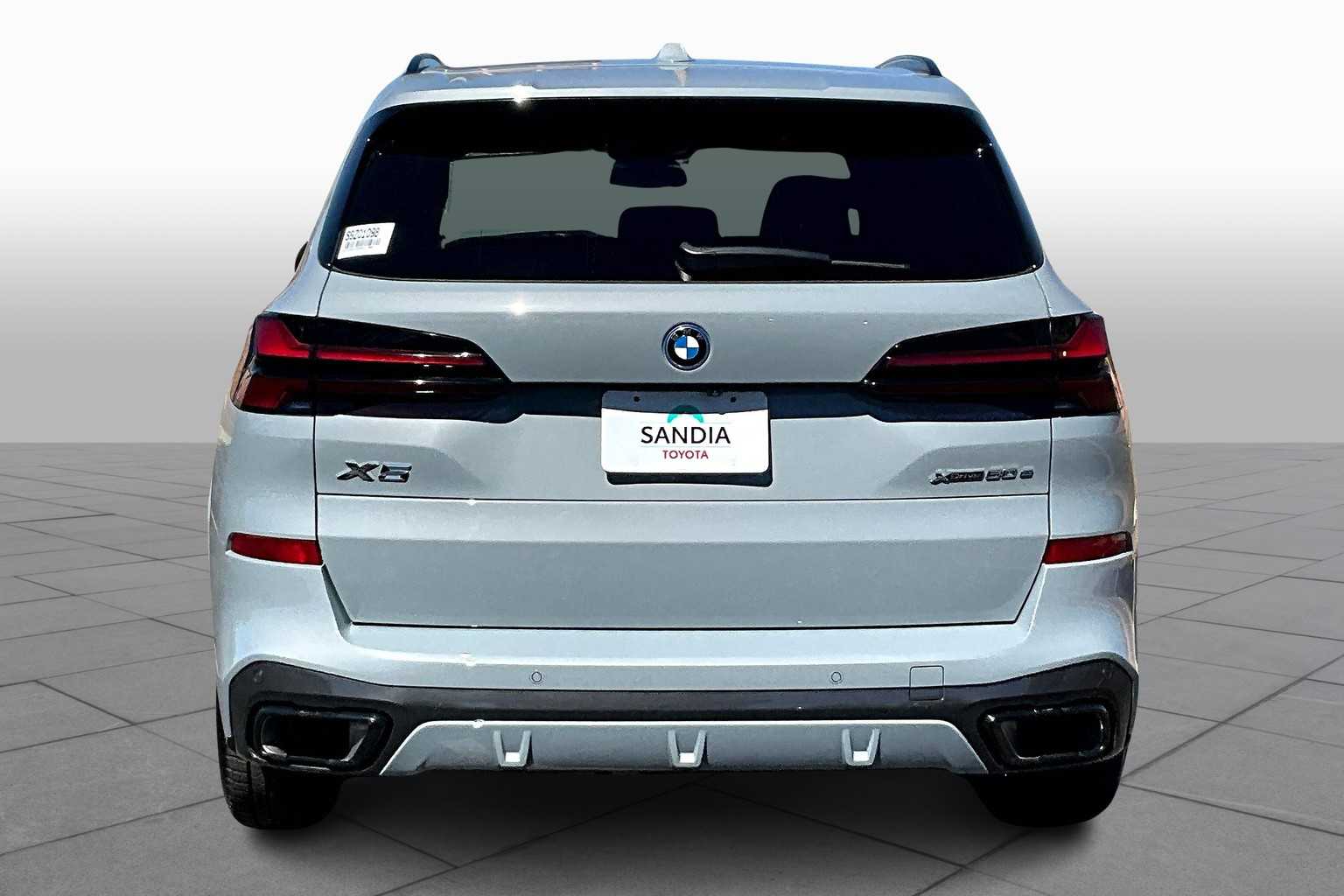 2025 Bmw X5 xDrive50e photo 4