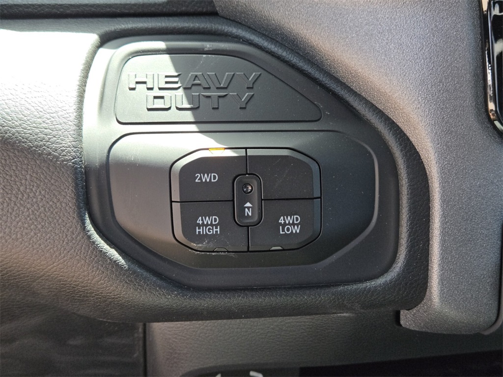 2025 Ram 3500 Tradesman photo 13