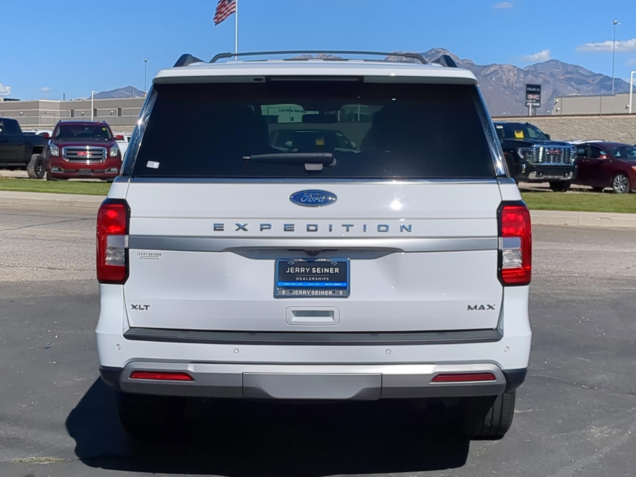 2024 Ford Expedition MAX XLT photo 4