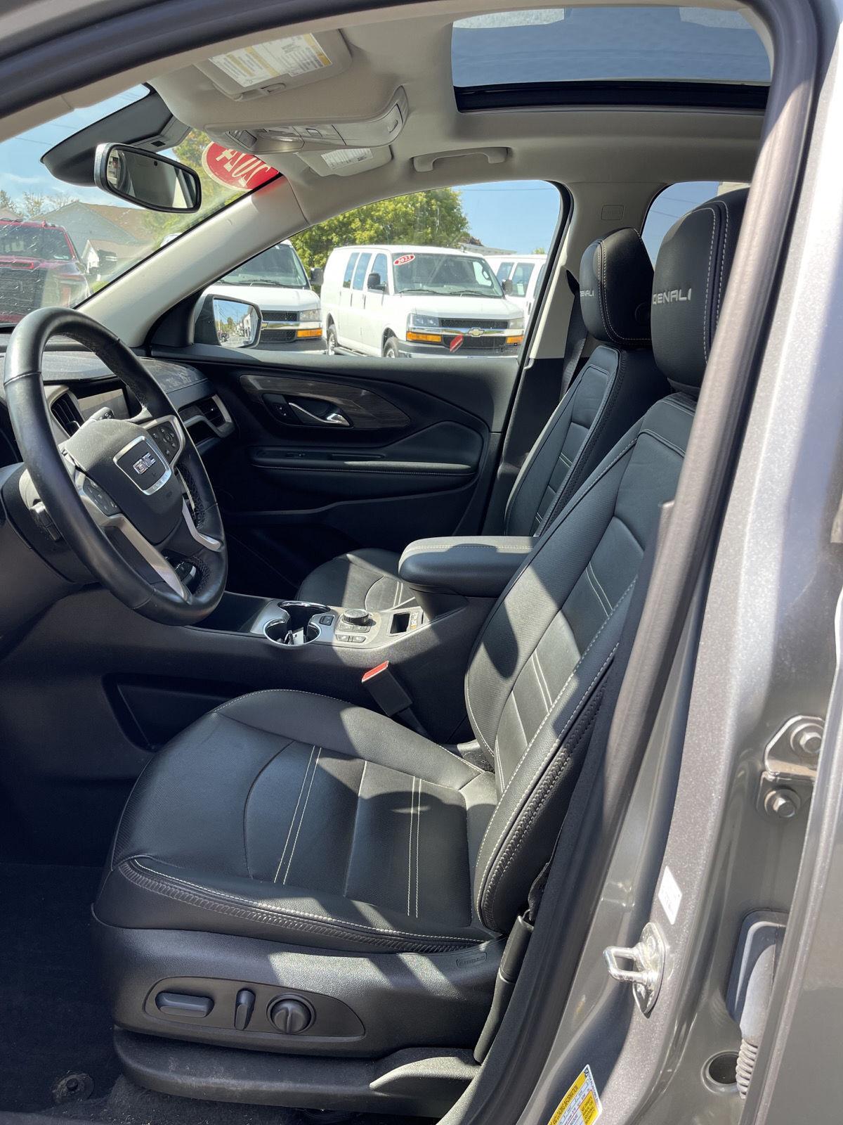 2024 Gmc Terrain Denali photo 11