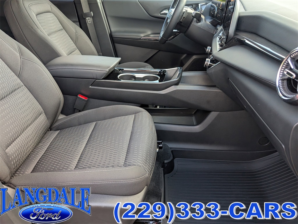 2025 Chevrolet Equinox LT photo 21