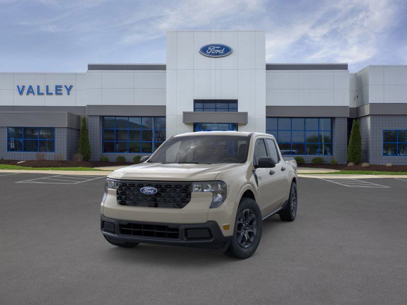 2025 Ford Maverick XLT photo 3