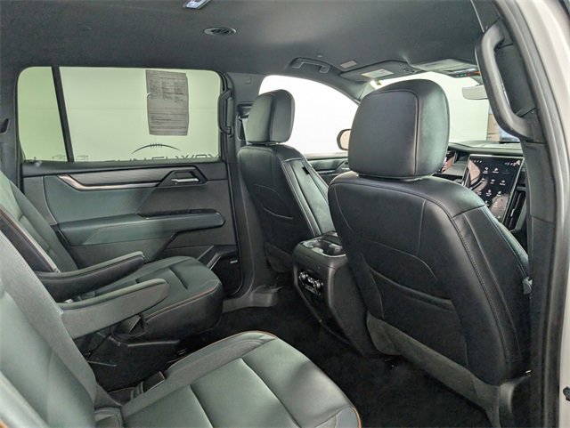 2024 Gmc Acadia AT4 photo 19