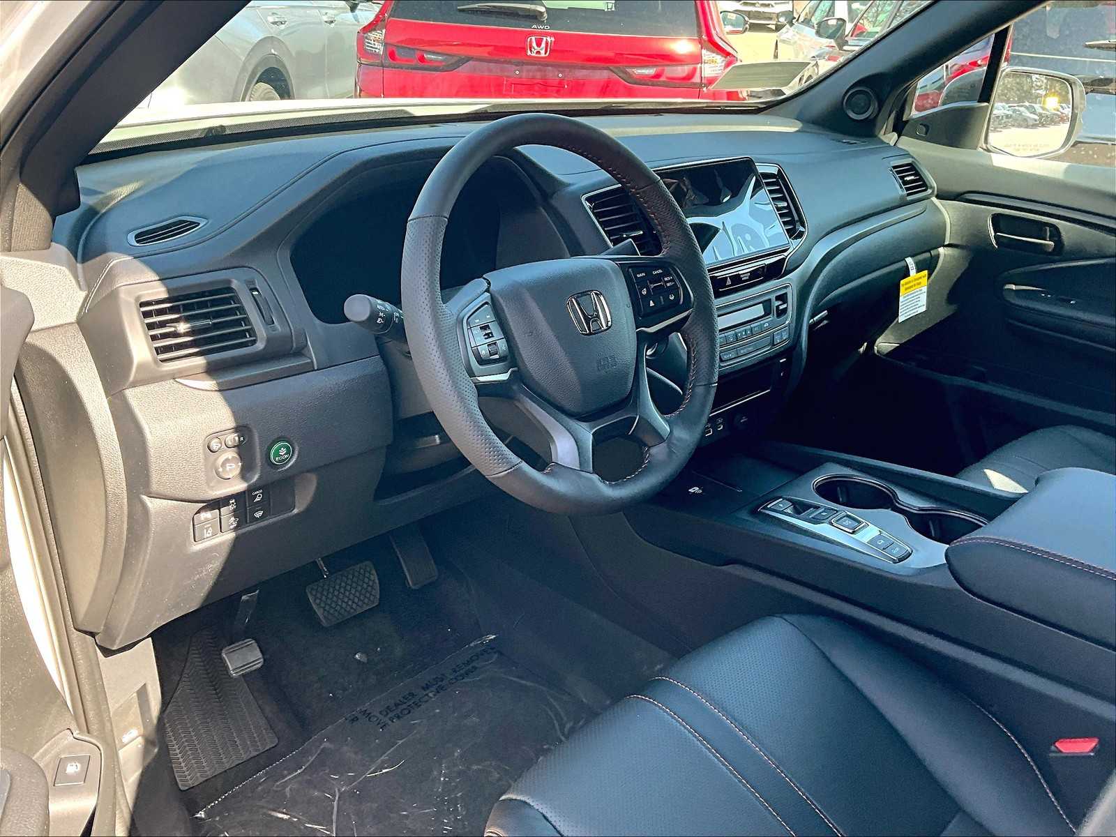 2025 Honda Ridgeline TrailSport photo 6