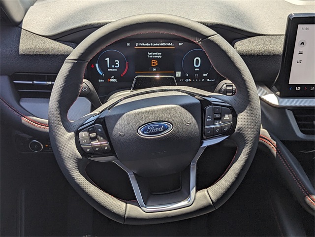 2025 Ford Explorer ST-Line photo 7