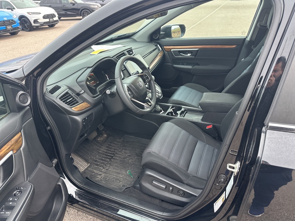 2017 Honda CR-V EX photo 2