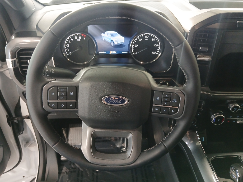 2023 Ford F-150 XLT photo 12