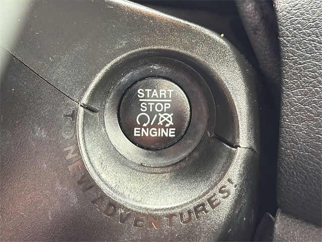 2020 Jeep Renegade Sport photo 21