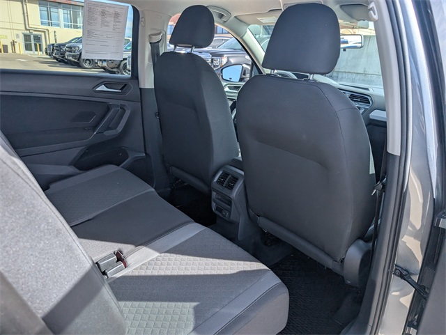 2020 Volkswagen Tiguan S photo 4