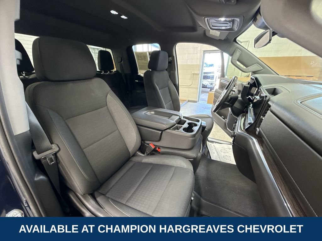 2022 Chevrolet Silverado 1500 RST photo 26