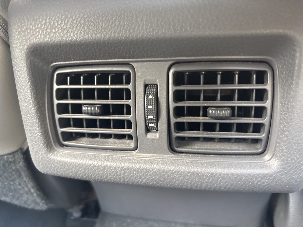 2018 Toyota Camry XSE photo 33