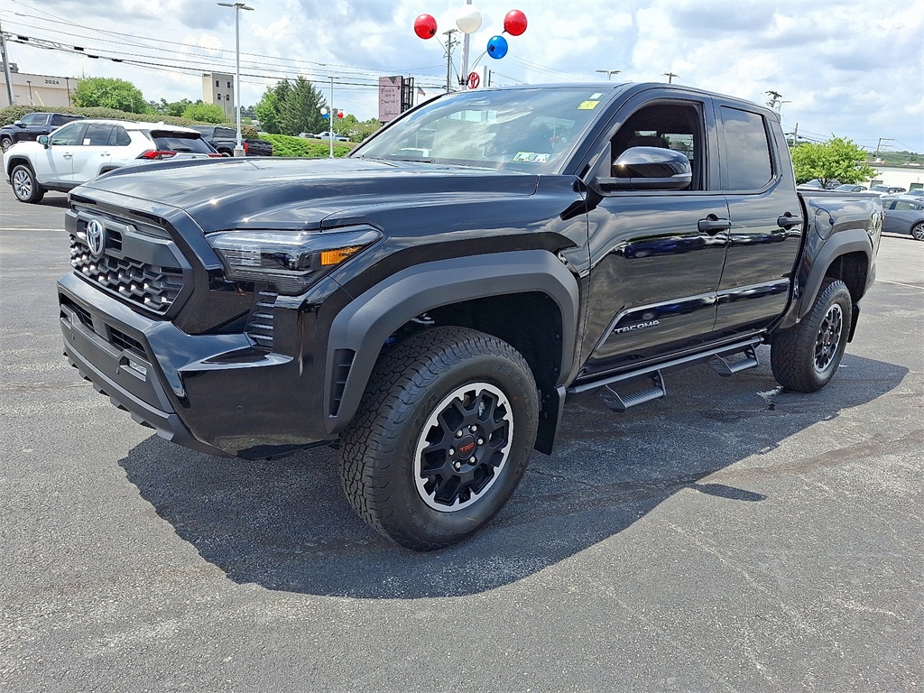 2025 Toyota Tacoma TRD Off-Road Double Cab photo 3