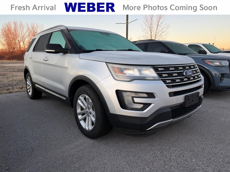2017 Ford Explorer XLT's photo
