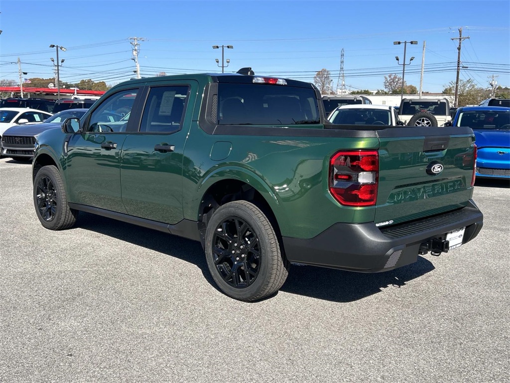 2025 Ford Maverick XLT photo 4