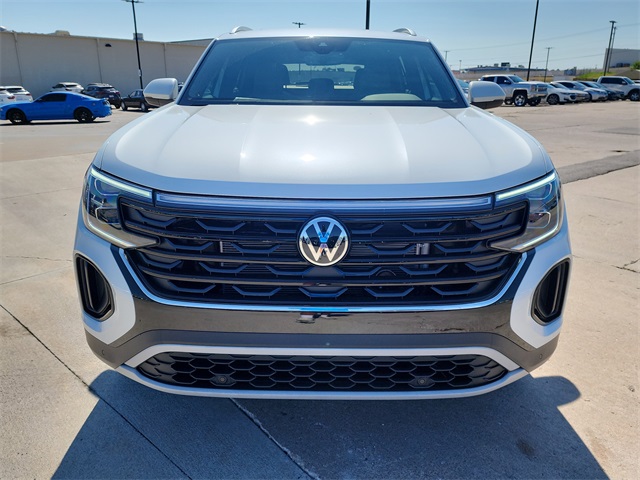 2026 Volkswagen Atlas Cross Sport SE Technology photo 6