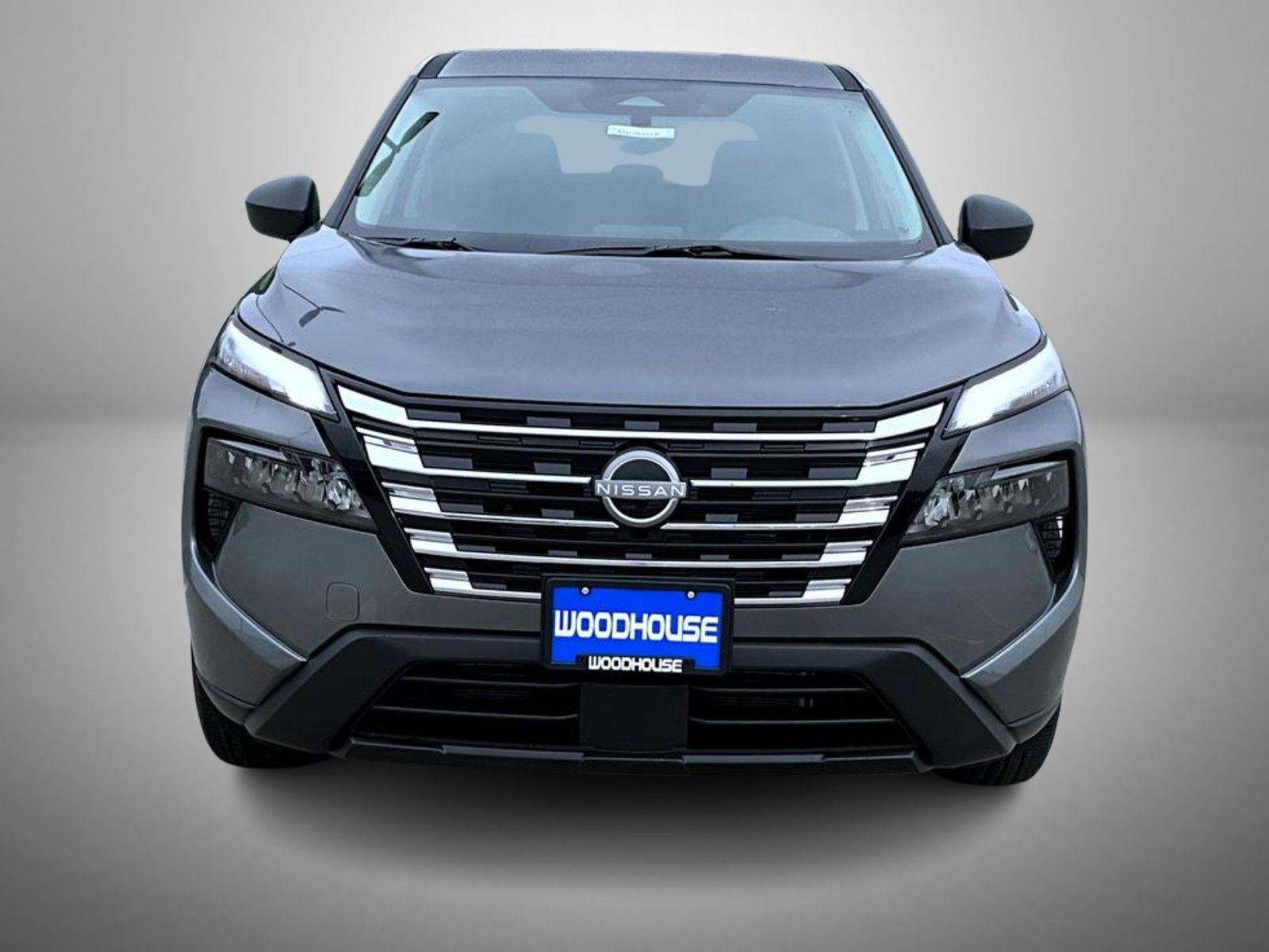 2026 Nissan Rogue S photo 2