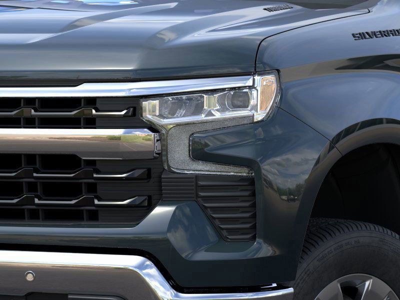 2025 Chevrolet Silverado 1500 LT photo 10