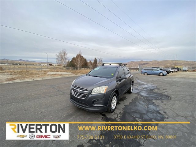 2016 Chevrolet Trax LS's photo