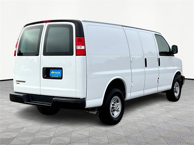 2024 Chevrolet Express Cargo Work Van photo 5