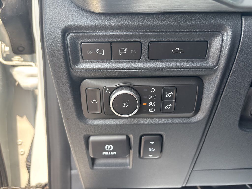 2021 Ford F-150 Lariat photo 14