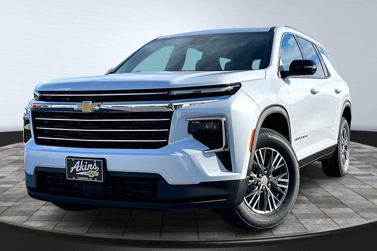 2026 Chevrolet Traverse LT's photo