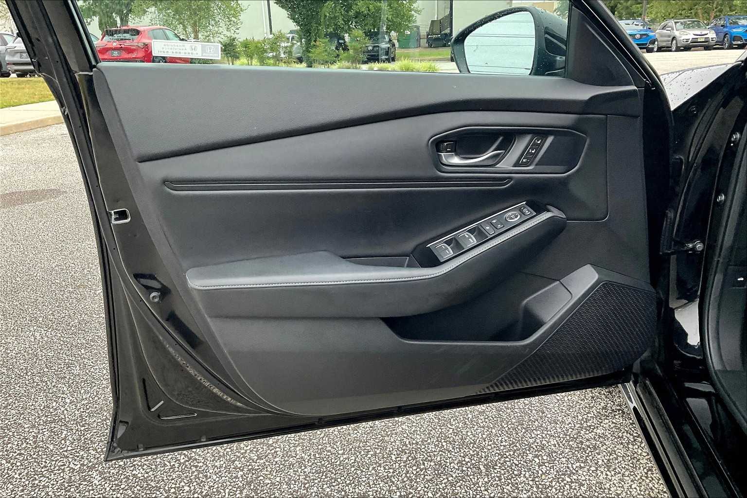 2023 Honda Accord Hybrid Touring photo 19