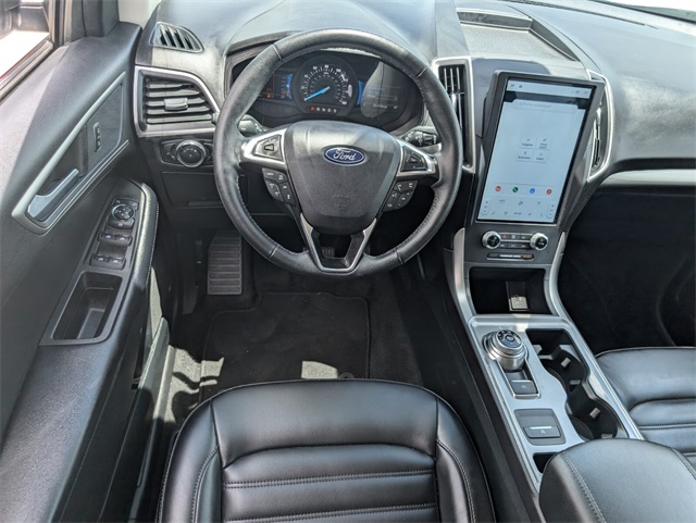 2024 Ford Edge SEL photo 9