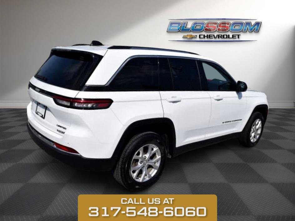 2023 Jeep Grand Cherokee Limited photo 7