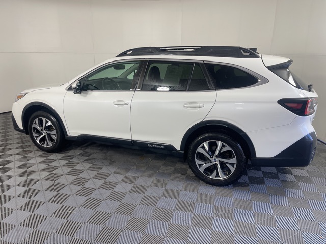 2020 Subaru Outback Limited photo 12
