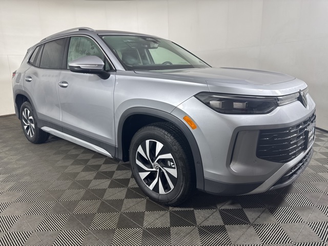 2026 Volkswagen Tiguan S's photo