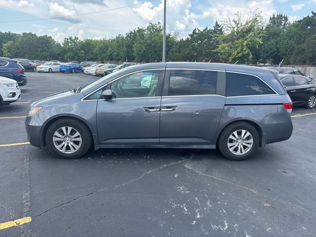 2017 Honda Odyssey EX-L photo 2