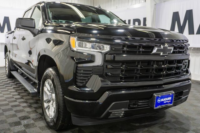2024 Chevrolet Silverado 1500 RST photo 4