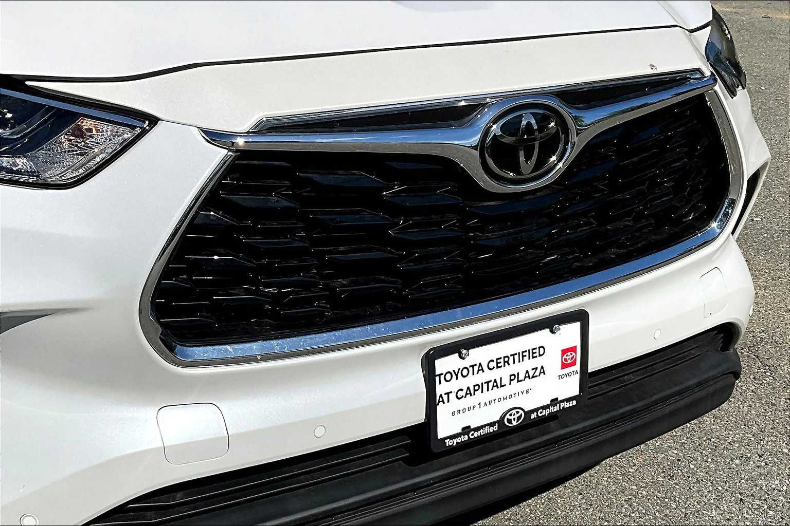 2024 Toyota Highlander Limited photo 29