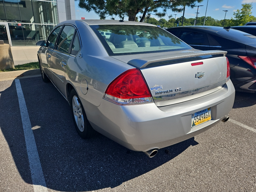 Used 2006 Chevrolet Impala LTZ with VIN 2G1WU581X69425466 for sale in Kansas City