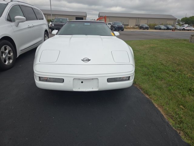 1996 Chevrolet Corvette Base photo 2