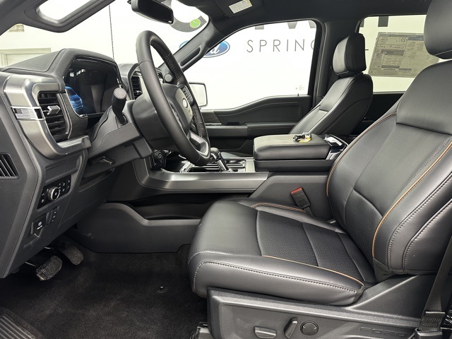 2025 Ford F-150 Lariat photo 23