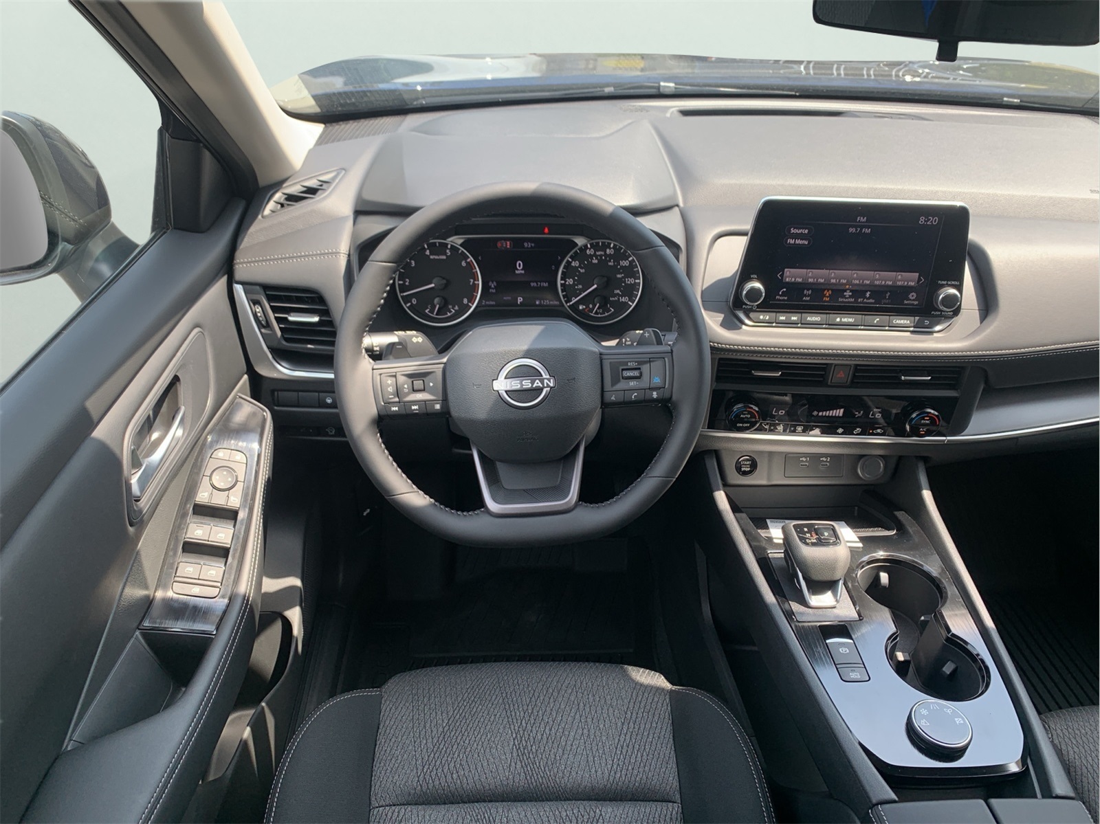 2026 Nissan Rogue SV photo 23