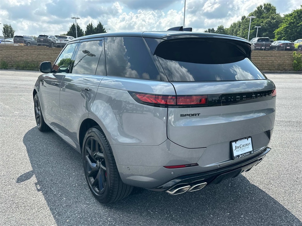 2025 Land Rover Range Rover Sport SE photo 25