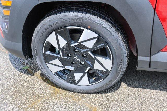 New 2025 Red Hyundai SEL Convenience FWD image 5