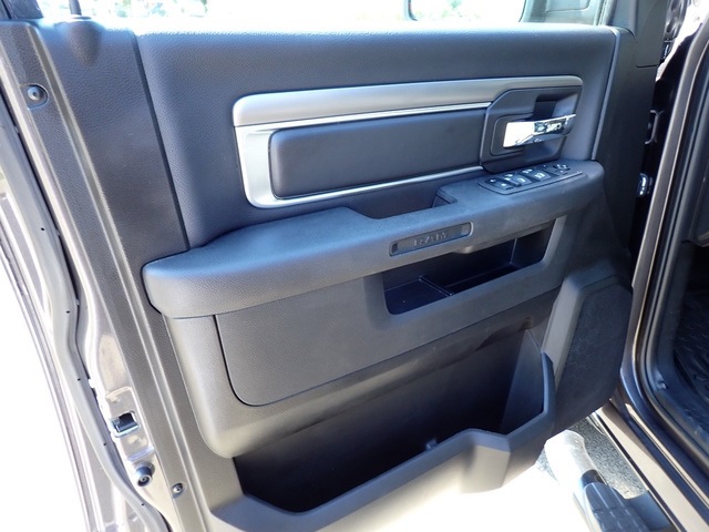 2022 Ram 1500 Classic Warlock photo 18